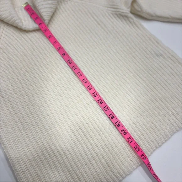 Cozy Cream Turtleneck Sweater - Picture 10 of 10